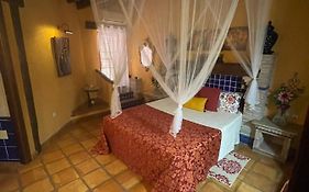 Posada Los Cantaros